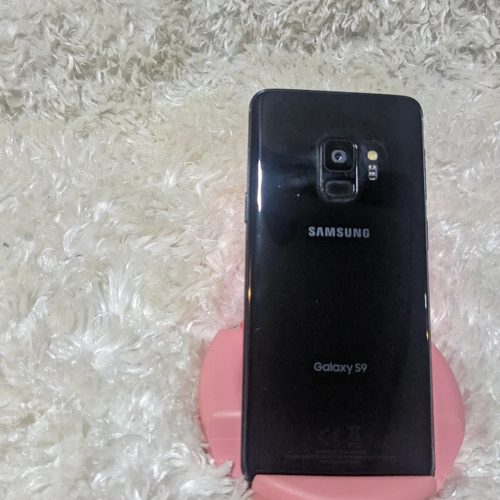 UNLOCKED ~ Samsung ~ Galaxy ~ S9